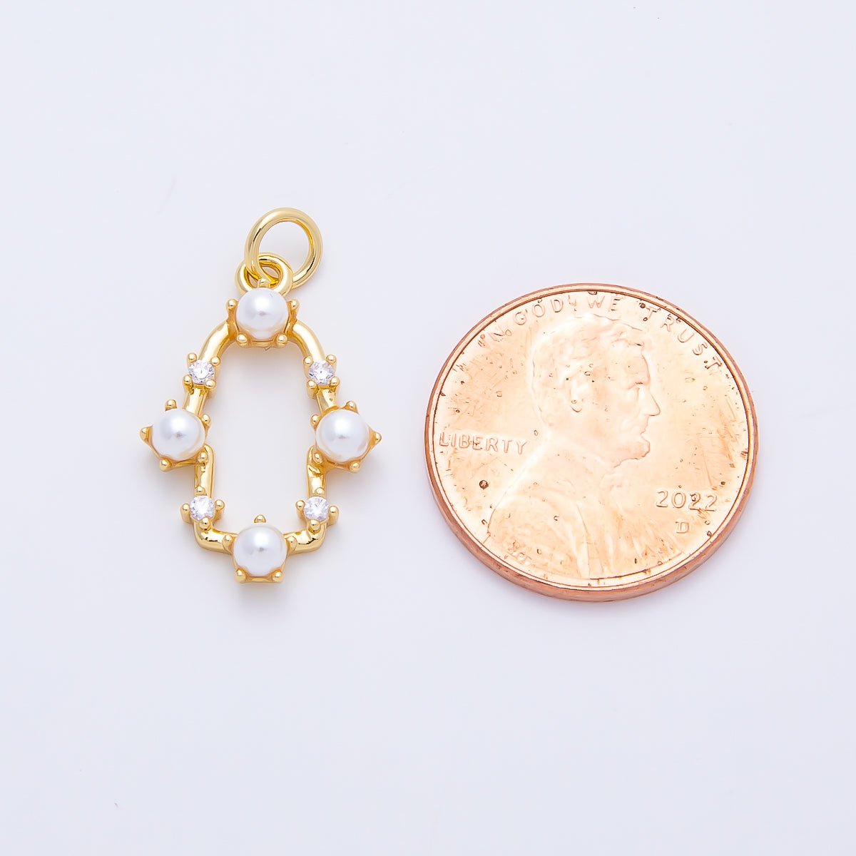 16K Gold Filled 20mm White Shell Pearl Open Oval Bezel Charm | Charms-01201 - DLUXCA