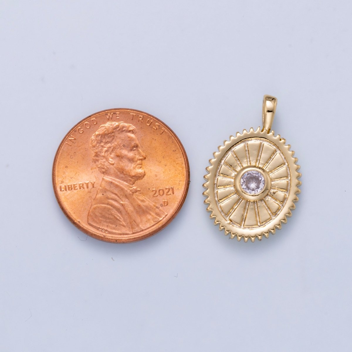 16K Gold Filled 21mm Clear CZ Geometric Lined Textured Oval Pendant | Charms-01046 - DLUXCA