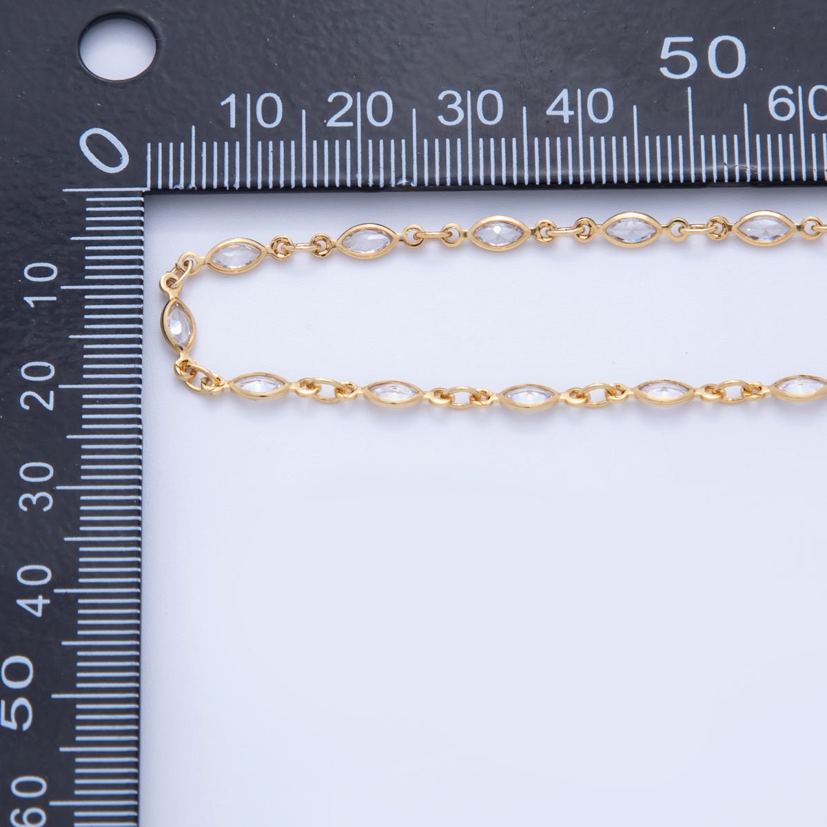 16K Gold Filled 2.5mm Multifaceted Clear Sphere Gemstone Unfinished Chain by Yard | Roll - 1582 - DLUXCA
