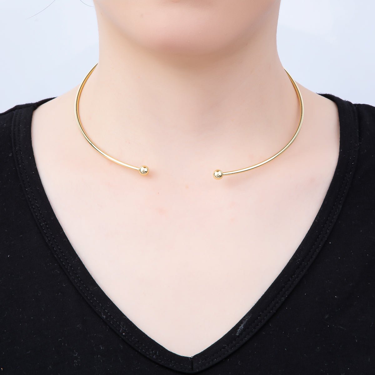 16K Gold Filled 2mm Minimalist Torque Floating Collar Necklace in Gold & Silver | WA - 04480 - WA - 04481 - DLUXCA