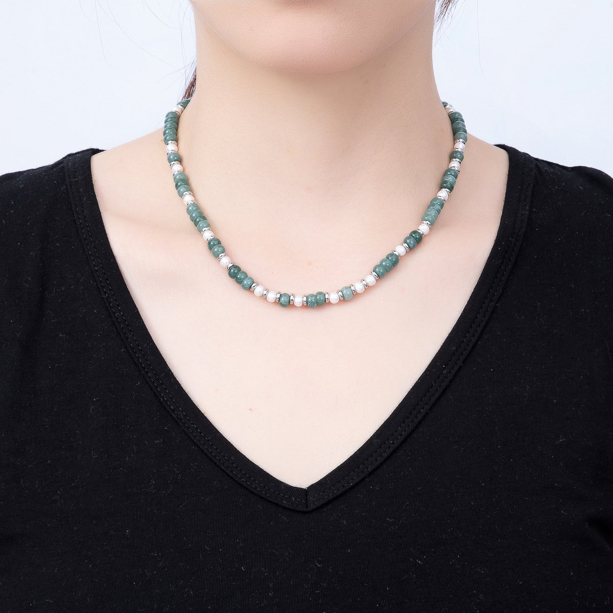 16K Gold Filled 5mm Green Aventurine Shell Pearl Rondelle Gemstone Chain 16.5 Inch Necklace | WA-00214 - DLUXCA
