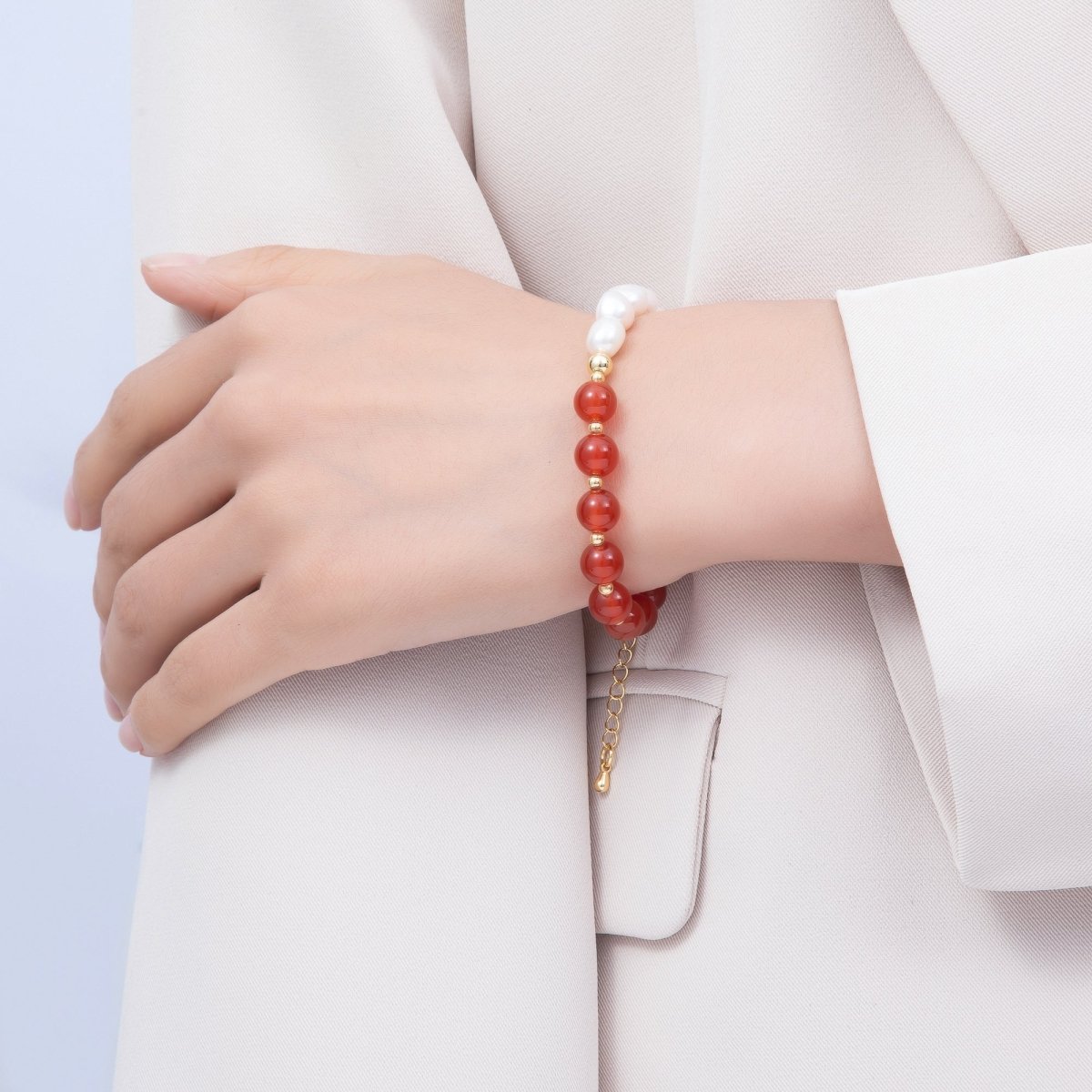 16K Gold Filled 8mm White Freshwater Pearl Carnelian Round Gemstone Chain 7 Inch Bracelet w. Extender | WA-00273 - DLUXCA