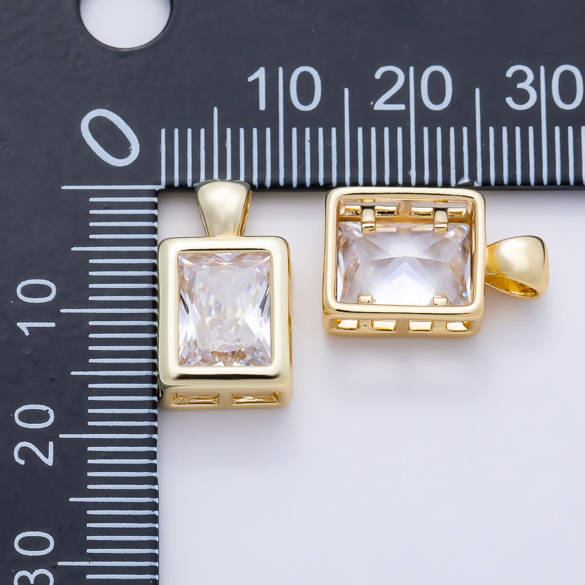 16K Gold Filled Clear CZ Baguette Round Hexagon Bezel Pendant in Gold & Silver | Charms-01081 ~ Charms-01096 - DLUXCA
