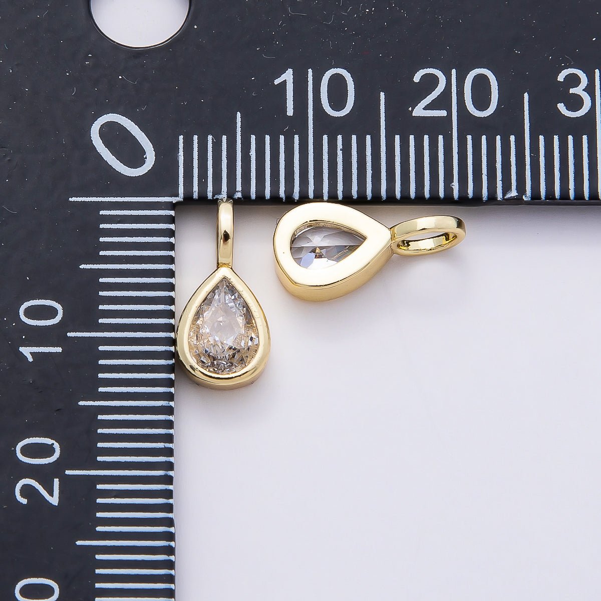 16K Gold Filled Clear CZ Marquise, Heart, Round, Oval, Teardrop Bezel Solitaire Pendant in Gold & Silver | Charms - 00834 ~ Charms - 00843 - DLUXCA