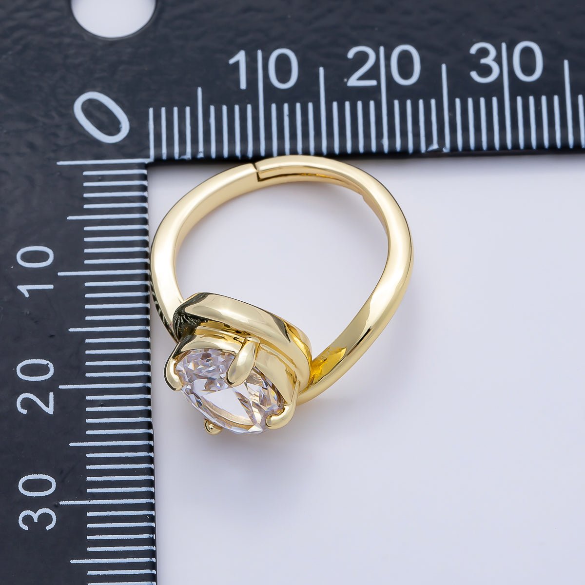 16K Gold Filled Clear CZ Oval Prong Bezel Curved Ring | Rings-00280 - DLUXCA
