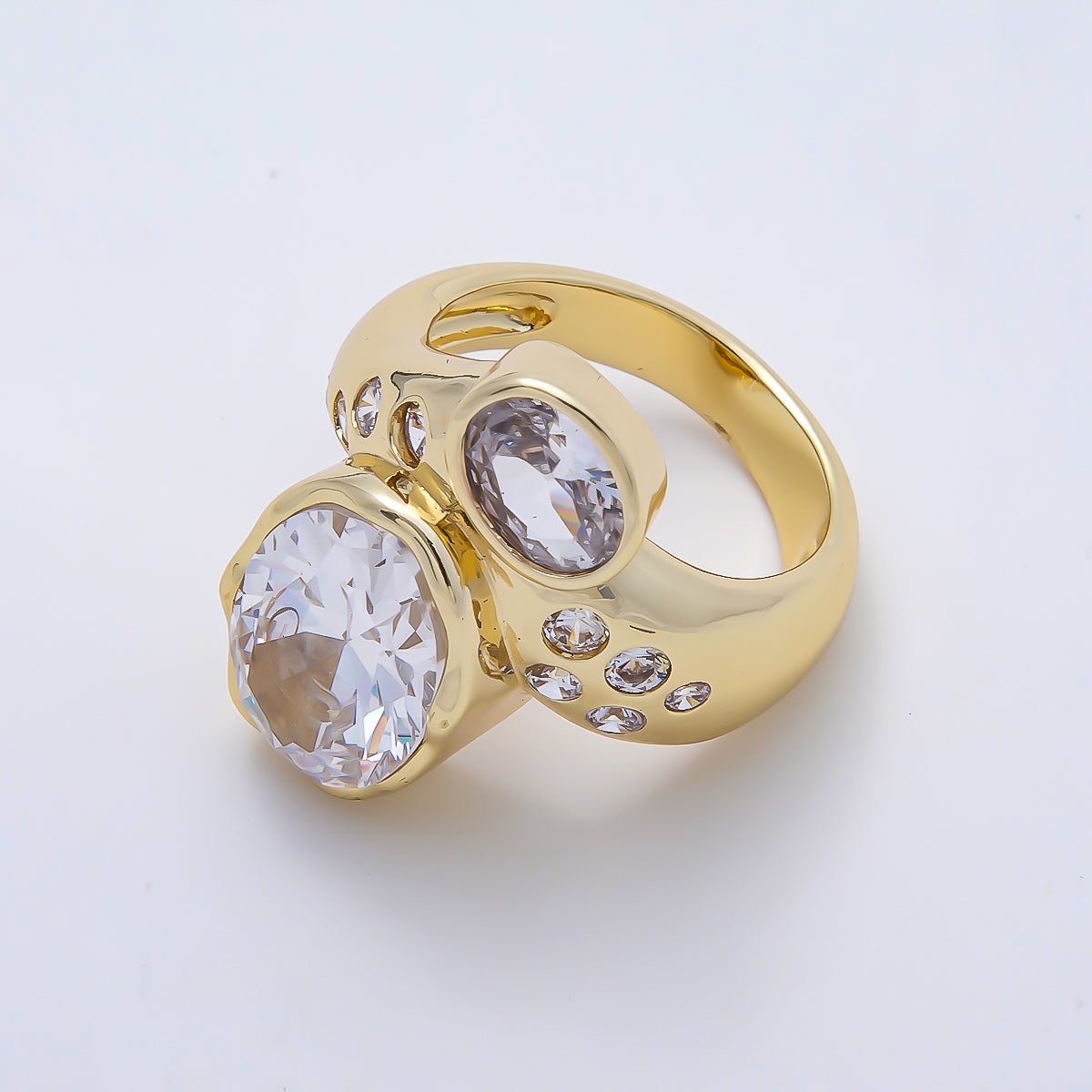 16K Gold Filled Clear CZ Round Dotted Solitaire Geometric Ring | Rings-00193 - DLUXCA