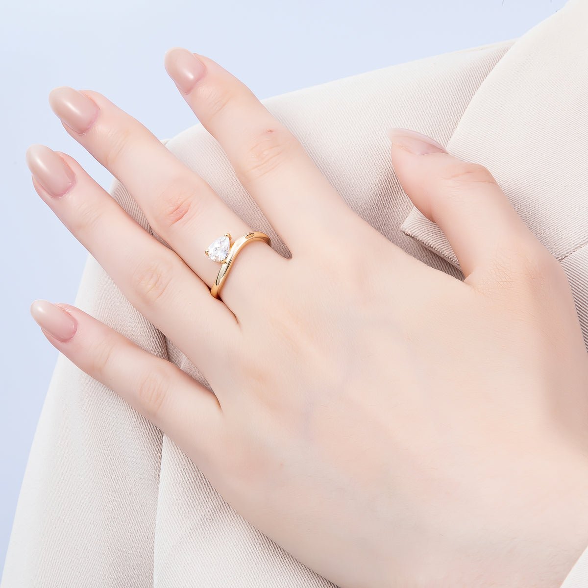 16K Gold Filled Clear Teardrop CZ Solitaire Curved Ring in Gold & Silver | Rings-00130 Rings-00131 - DLUXCA