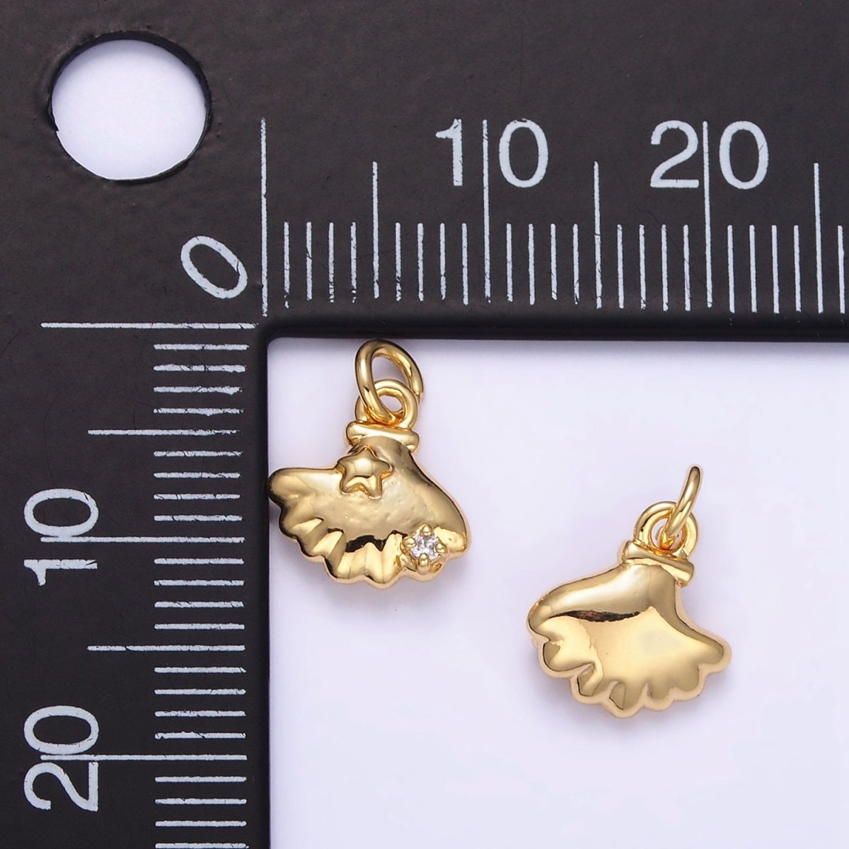 16K Gold Filled CZ Star Clam Sea Shell Mini Charm | AG841 - DLUXCA