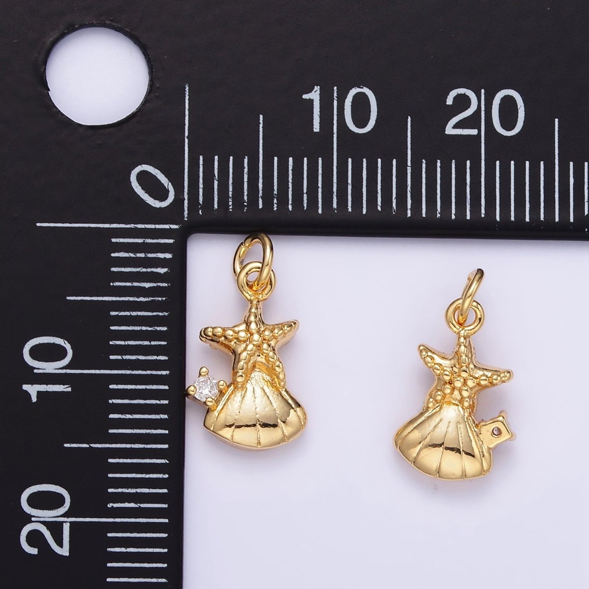 16K Gold Filled CZ Starfish Clam Shell Mini Charm | AG849 - DLUXCA