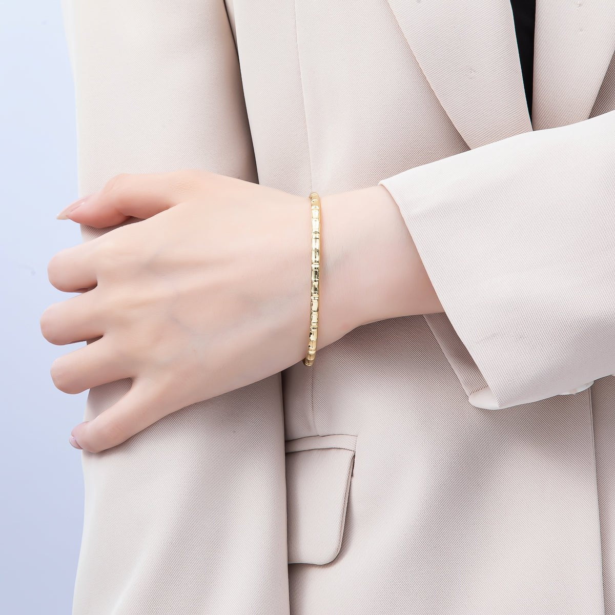 16K Gold Filled Minimalist Geometric Edged Cuff Bracelet | WA - 04455 - DLUXCA