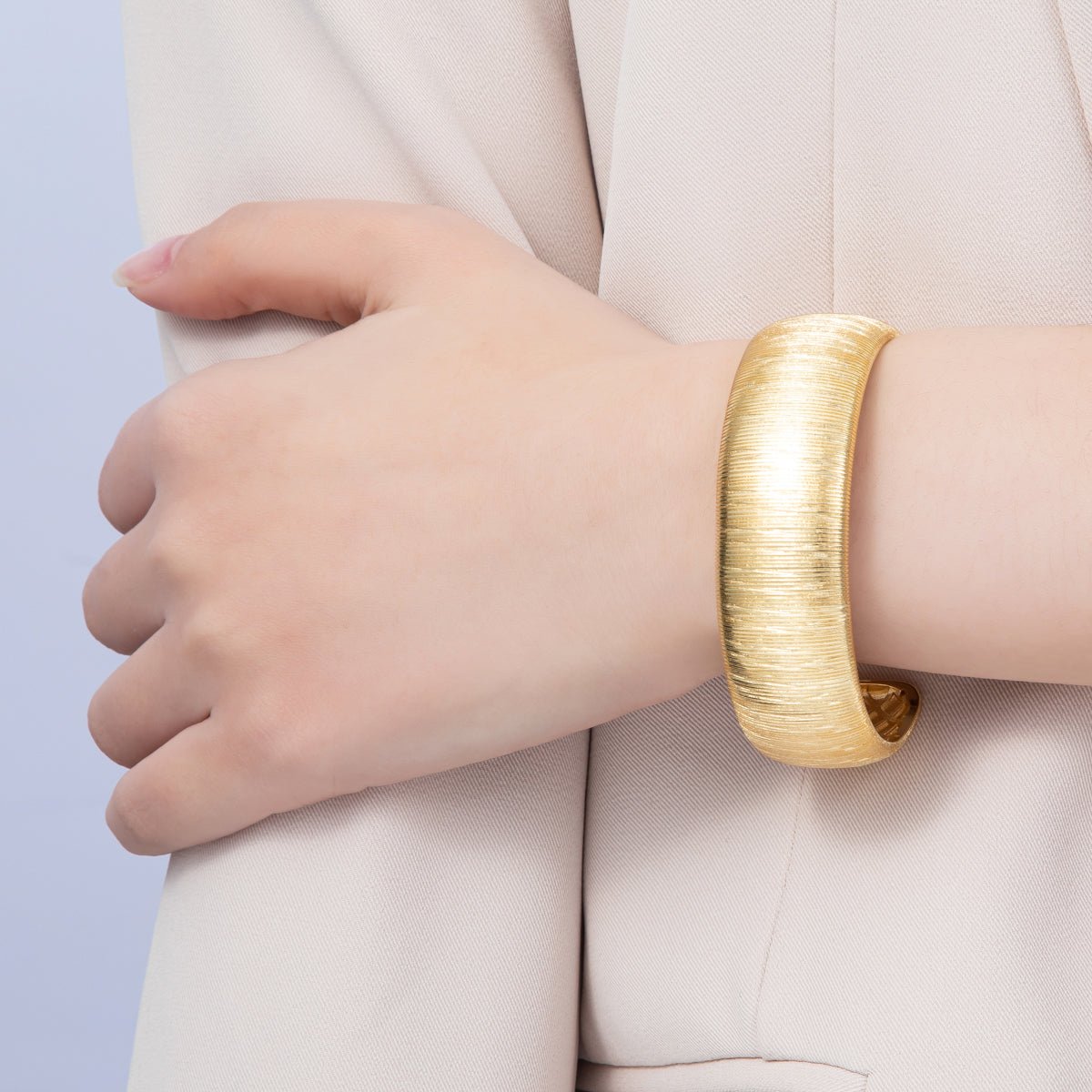 16K Gold Filled Ribbed Wide Cuff Bracelet in Gold & Silver | WA4116 - WA4117 - DLUXCA