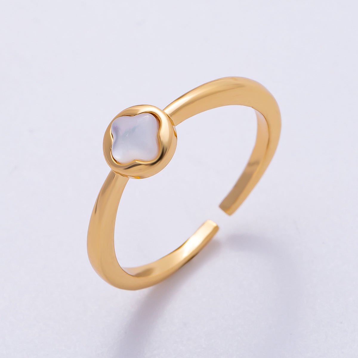 16K Gold Filled Shell Pearl Clover Bezel Ring | Rings - 00064 - DLUXCA