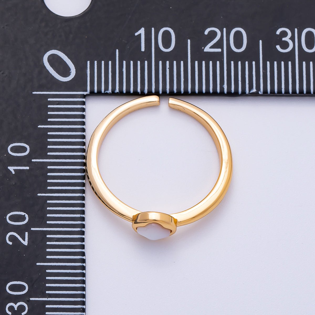 16K Gold Filled Shell Pearl Clover Bezel Ring | Rings - 00064 - DLUXCA