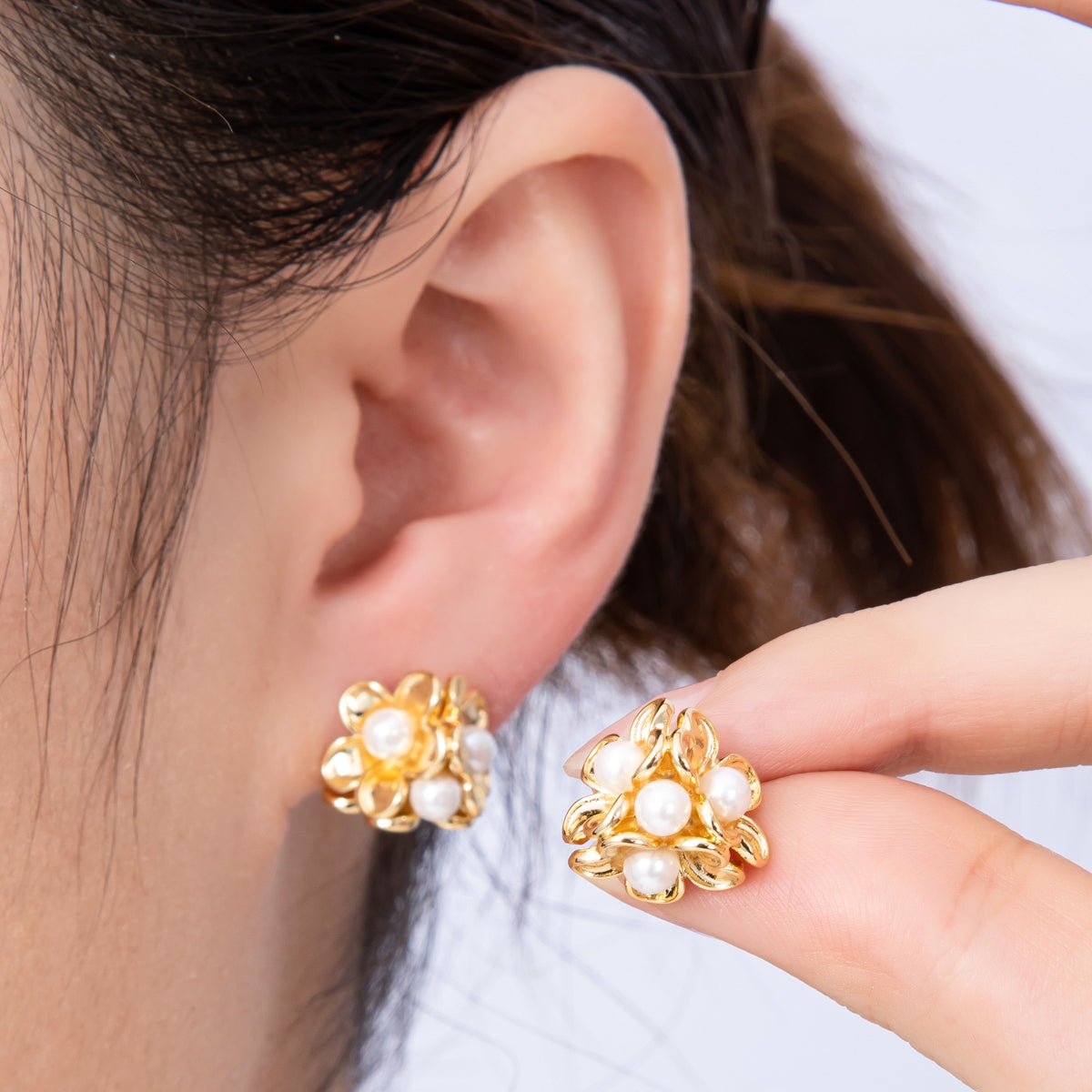 16K Gold Filled Shell Pearl Daisy Flower Studs | Earrings - 00165 - DLUXCA