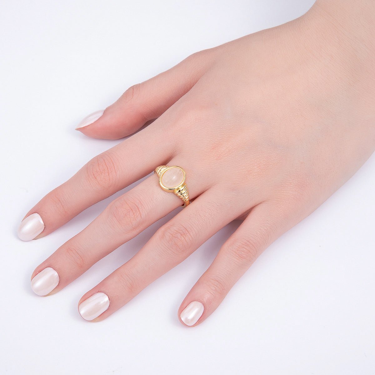 16K Gold Filled White Quartz, Kyanite, Carnelian Cabochon Gemstone Croissant Ring | RINGS - 00080 - RINGS - 00082 - DLUXCA