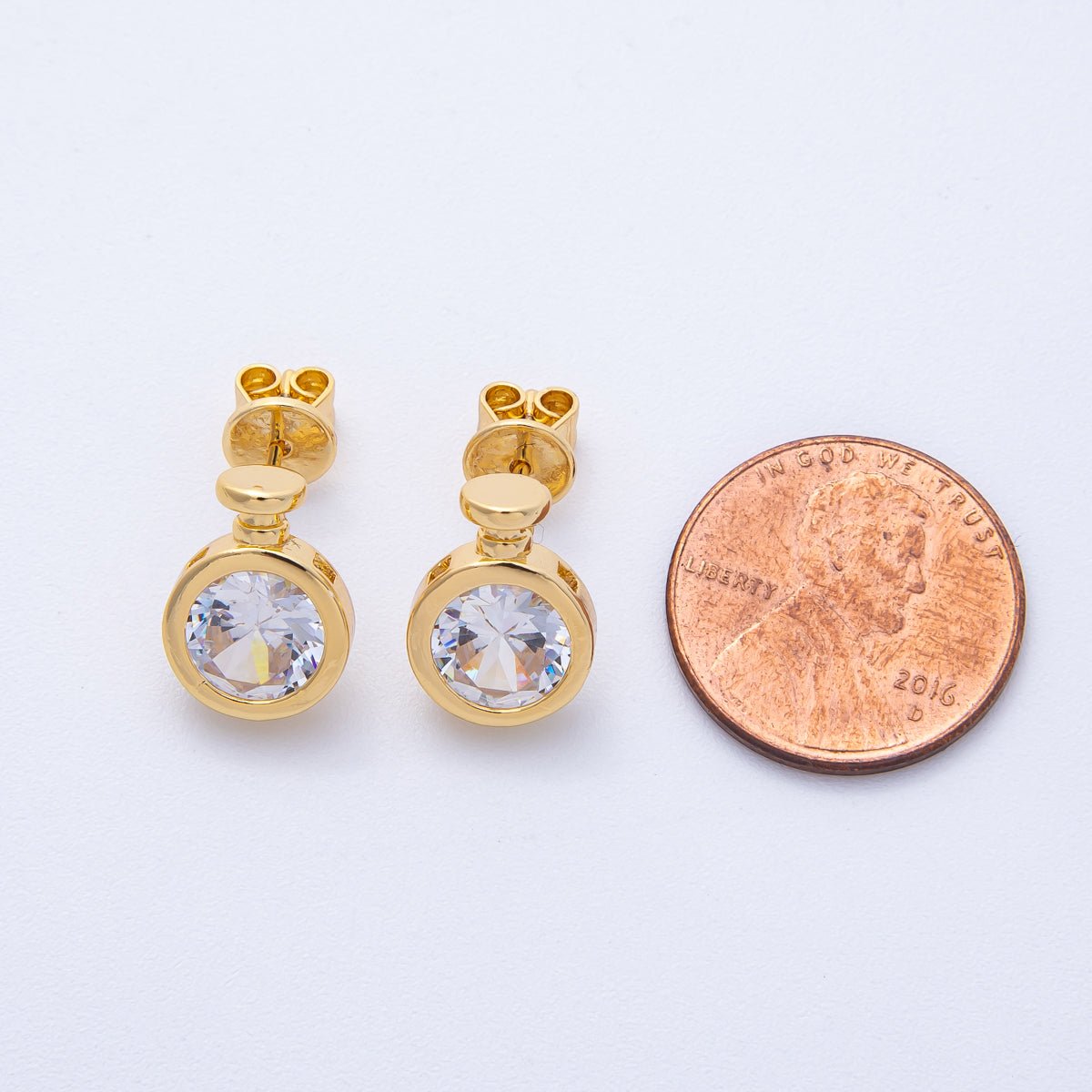 18K Gold Filled 10mm Clear CZ Round Geometric Stud Earrings | Earrings - 00127 - DLUXCA