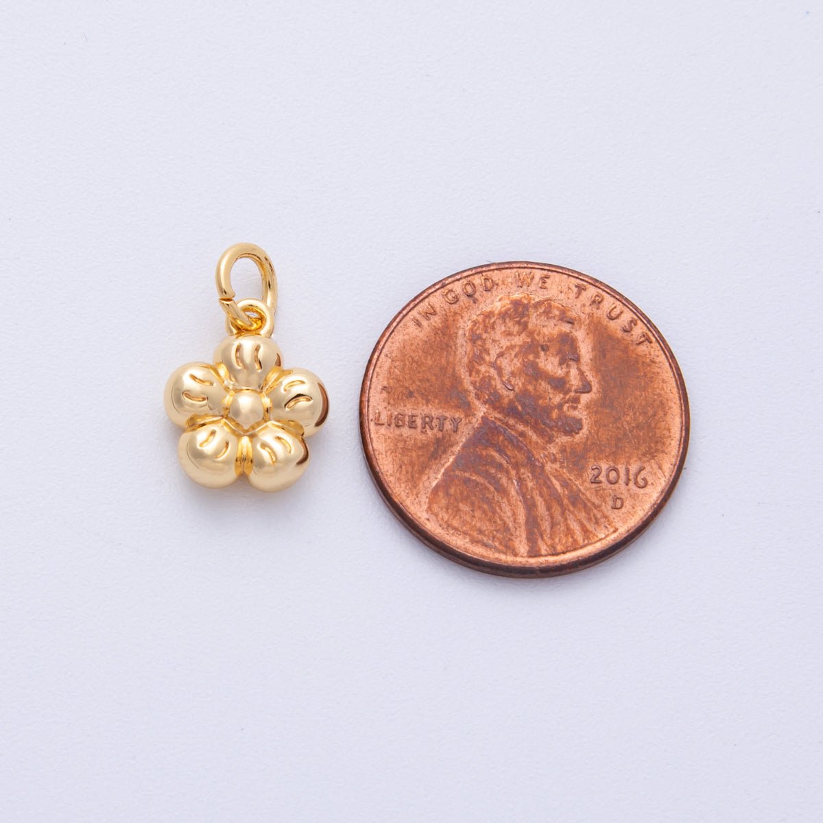 18K Gold Filled 11.5mm Daisy Flower Mini Multidimensional 3D Charms | Charms - 00119 - DLUXCA