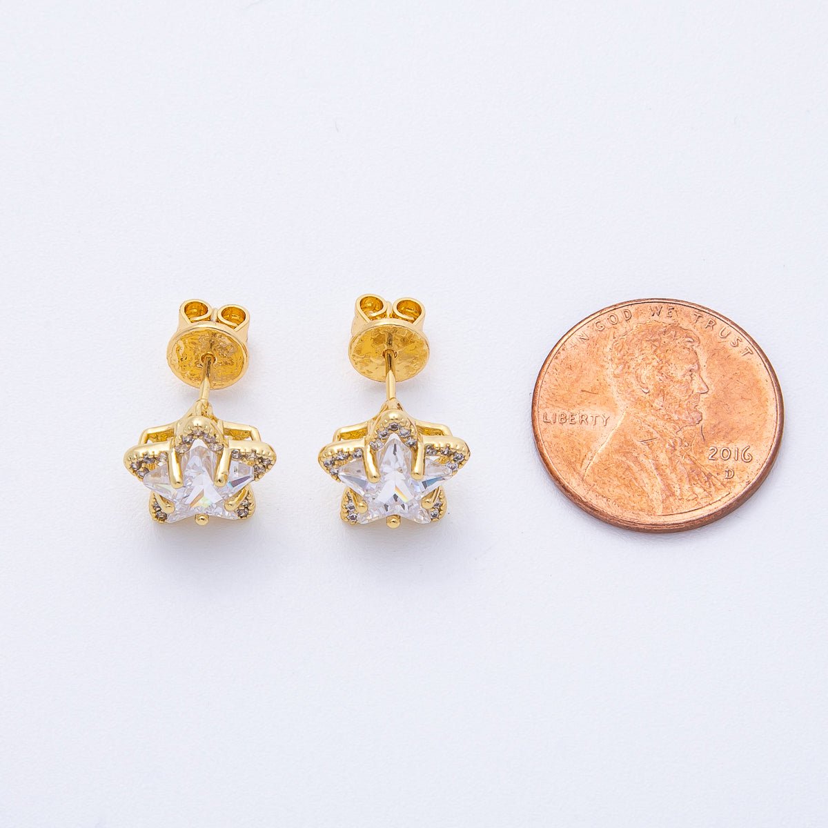 18K Gold Filled 11mm Clear CZ Micro Paved Star Stud Earrings | T125 - DLUXCA