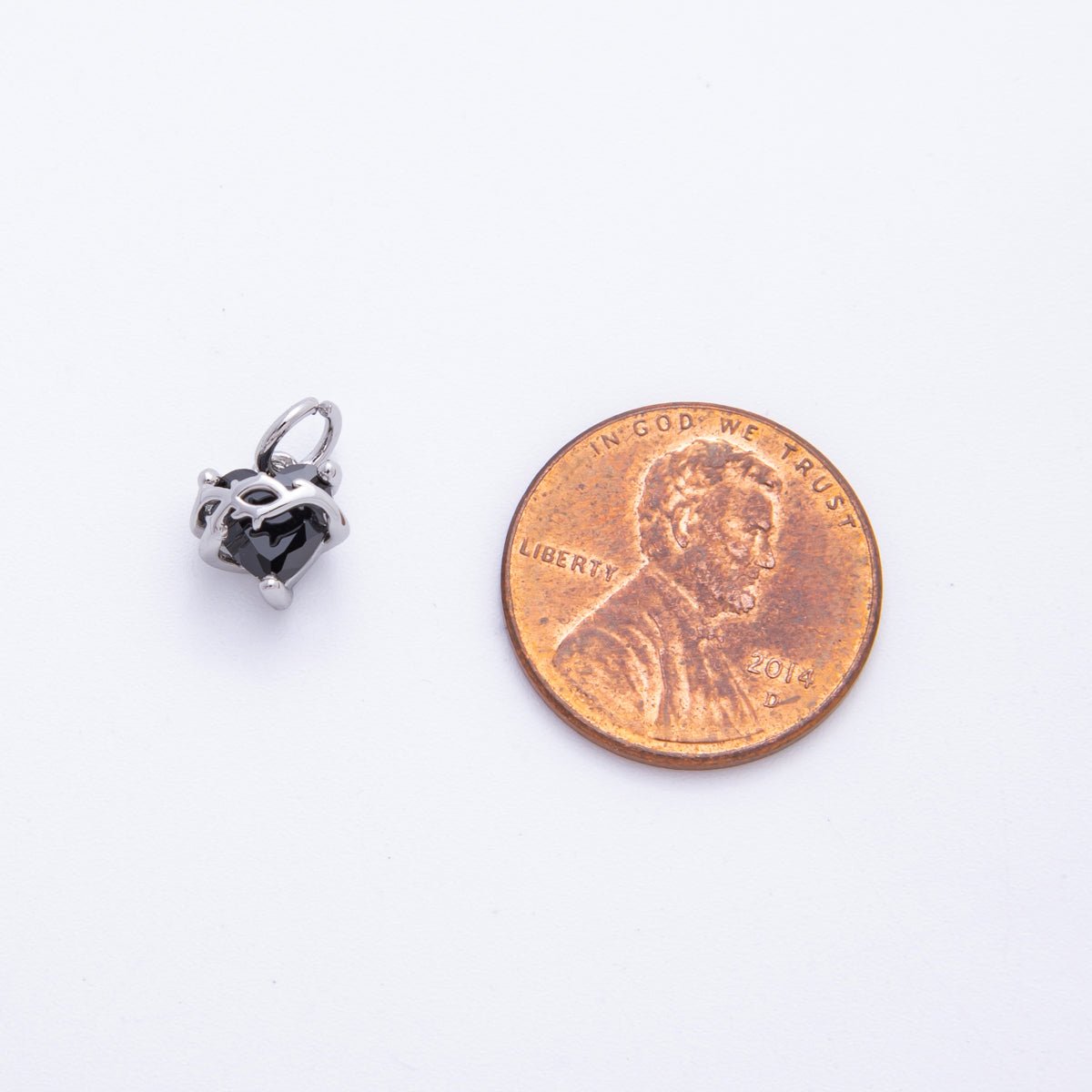 18K Gold Filled 12mm Black Heart - Shaped CZ Twisted in Vine Charm in Gold & Silver | C707 - DLUXCA