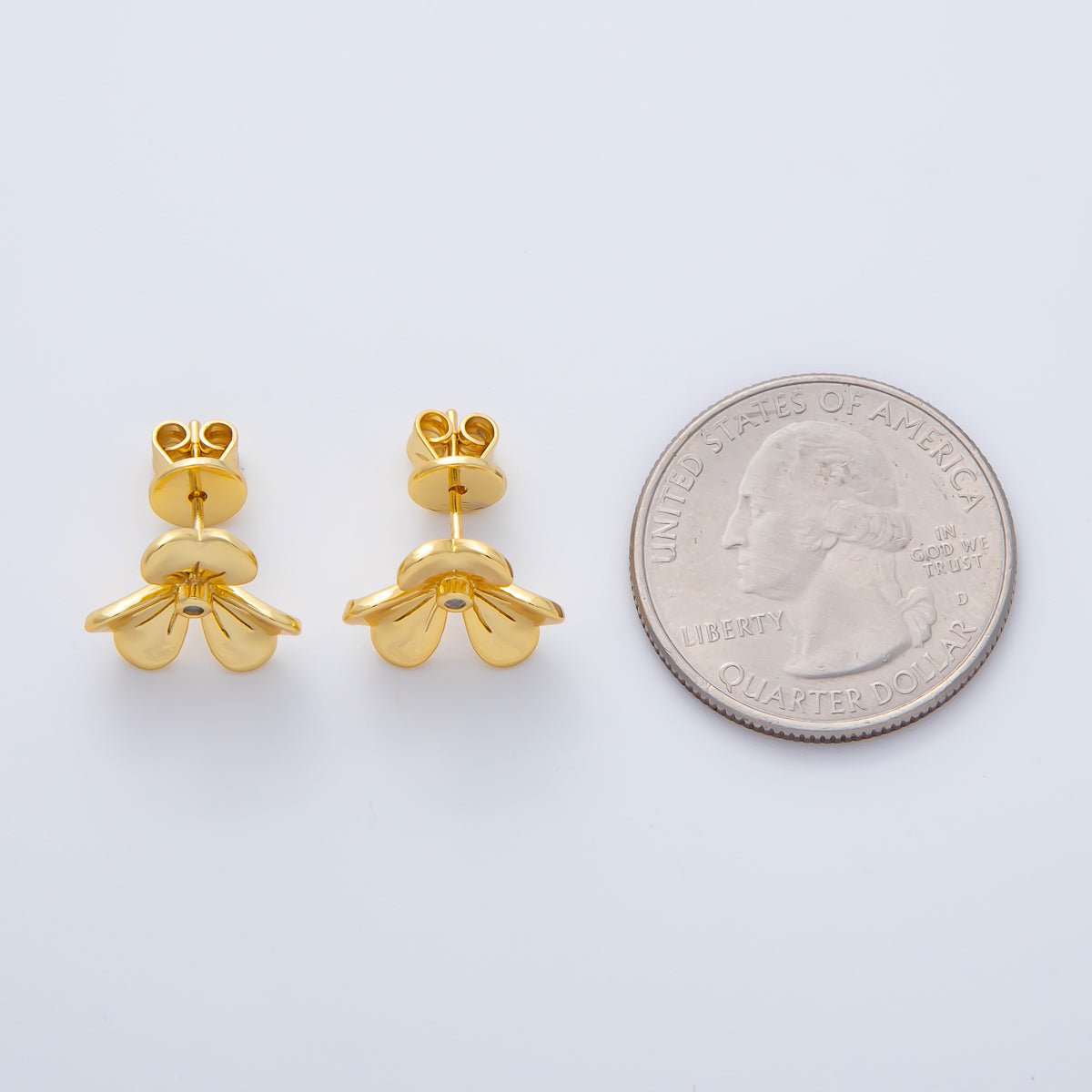 18K Gold Filled 13mm 3 - Leaf Lucky Clover Floral Stud Earrings | AD1596 - DLUXCA