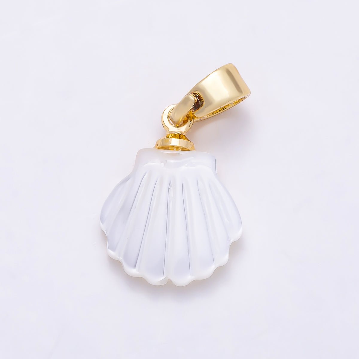 18K Gold Filled 13mm White Scallop Sea Shell Pearl Pendant | Charms-01409 - DLUXCA