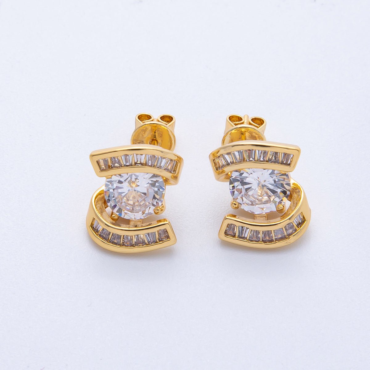 18K Gold Filled 14.5mm Clear CZ Round Baguette Stud Earrings | Earrings - 00124 - DLUXCA