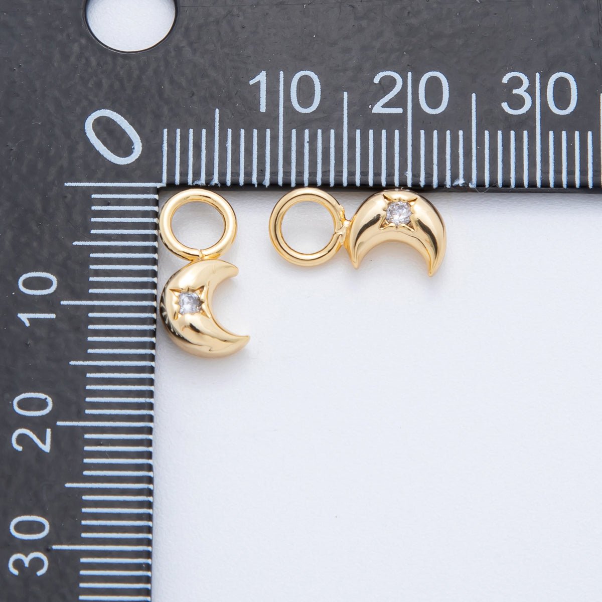 18K Gold Filled 14mm Round CZ Crescent Moon Charm | AH - 922 - DLUXCA