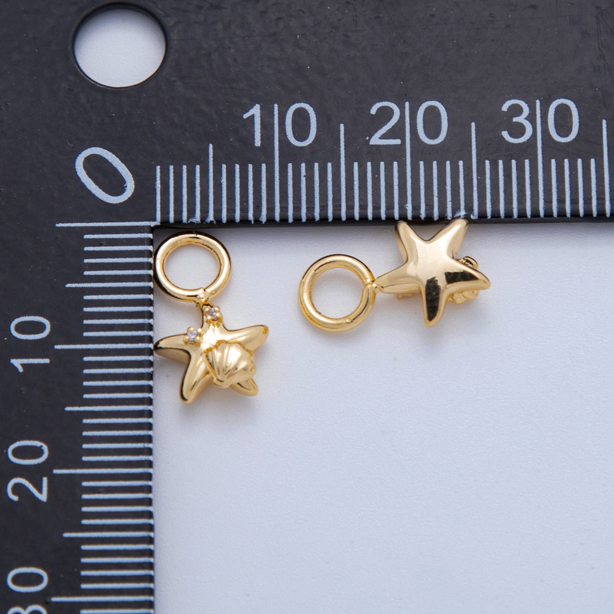 18K Gold Filled 14mm Sea Starfish Clam Pearl Charm | AF827 - DLUXCA