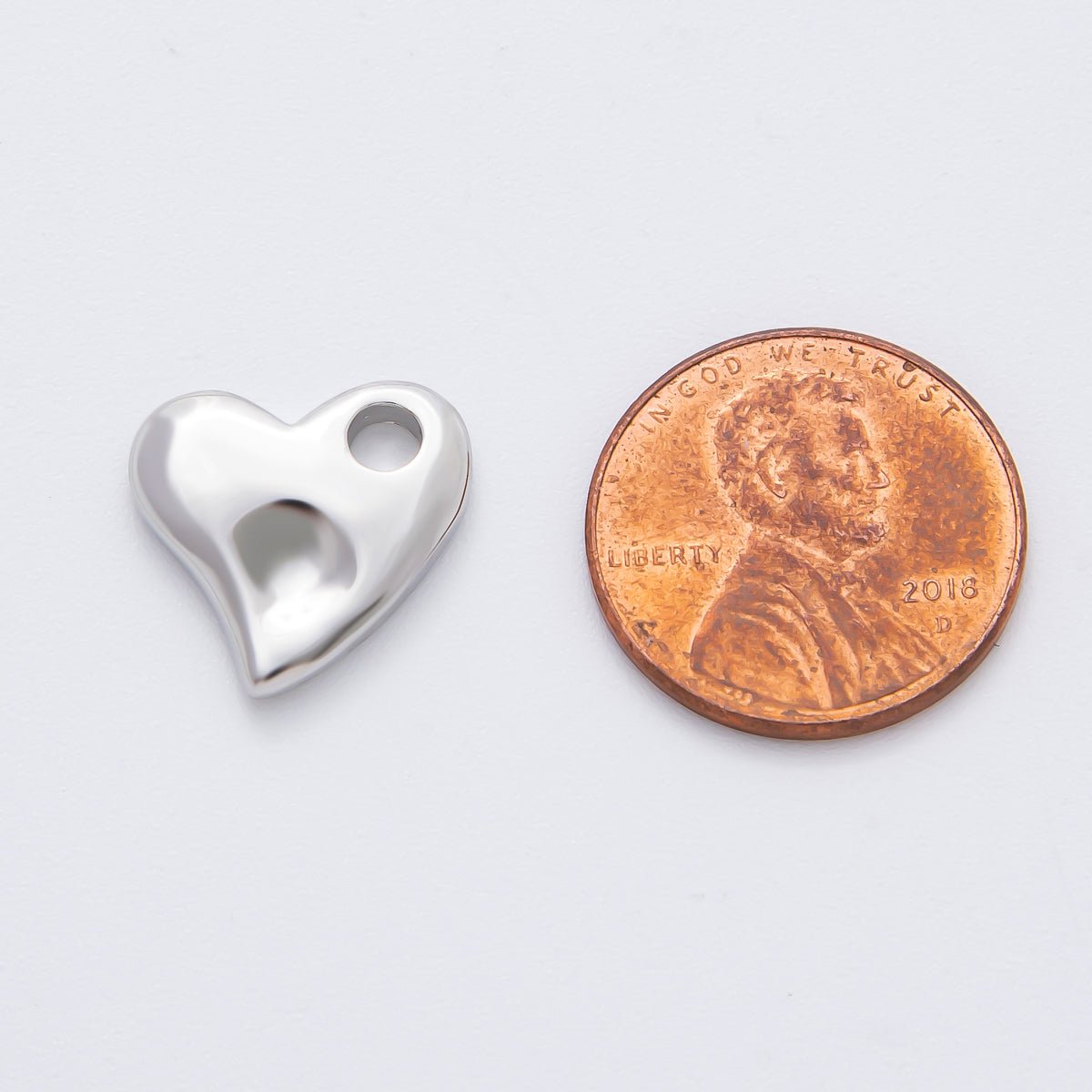 18K Gold Filled 15.5mm Minimalist Heart Dainty Charm in Gold & Silver for Cord Necklace Supply | Z - A1253 - DLUXCA