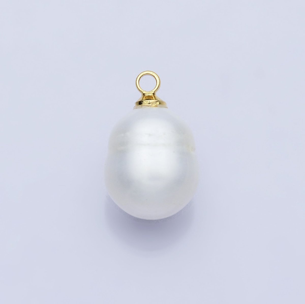 18K Gold Filled 15.5mm Ribbed Shell Pearl Oval Charm | P1556 - DLUXCA