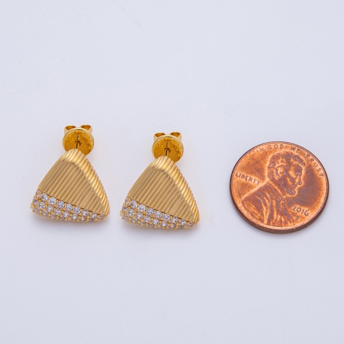 18K Gold Filled 15mm Micro Paved CZ Ribbed Triangle Stud Earrings | Earrings - 00192 - DLUXCA