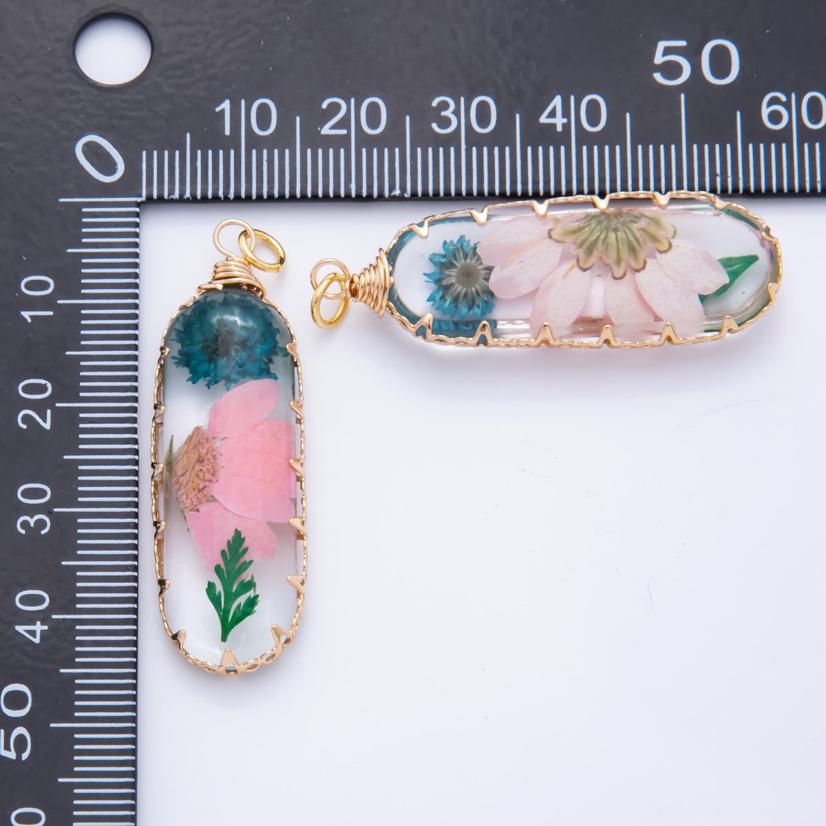 18K Gold Filled 15mm Resin Capsule Memories Flower Charm | AH856 AH857 - DLUXCA