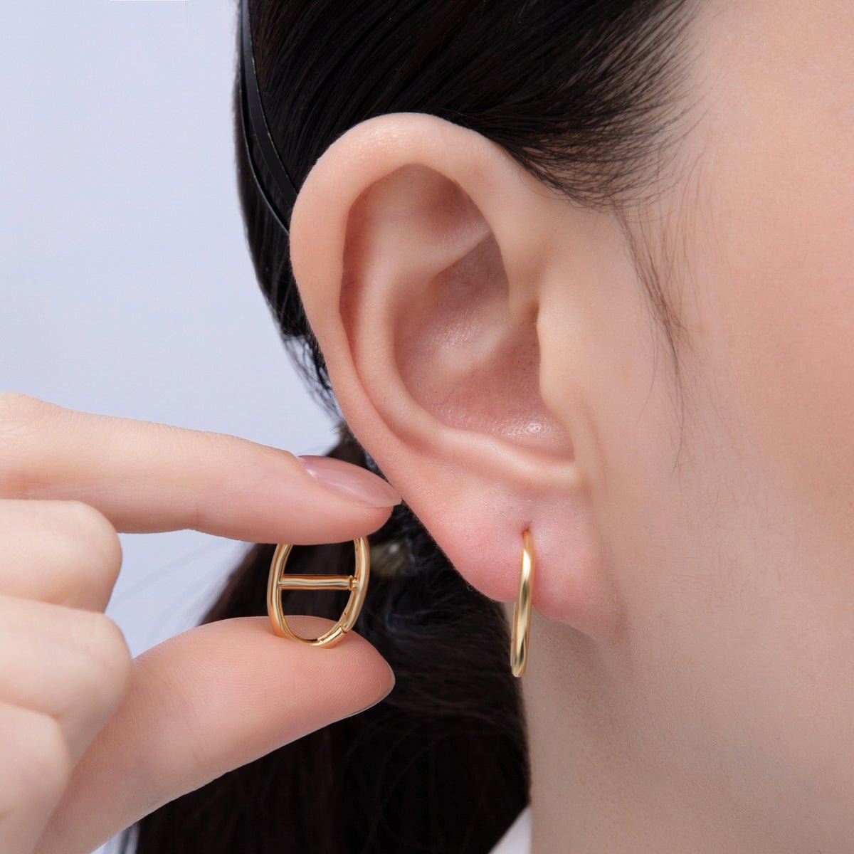 18K Gold Filled 18.3mm Minimalist Geometric Anchor Link Hoop Earrings | Q329 - DLUXCA