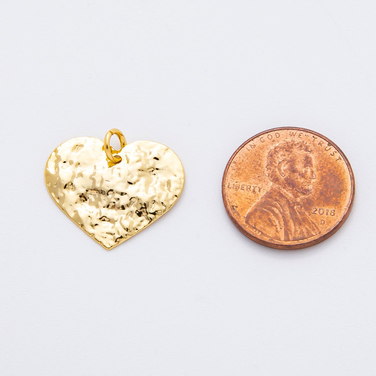 18K Gold Filled 18mm Hammered Heart Shape Charm | N - A1822 - DLUXCA