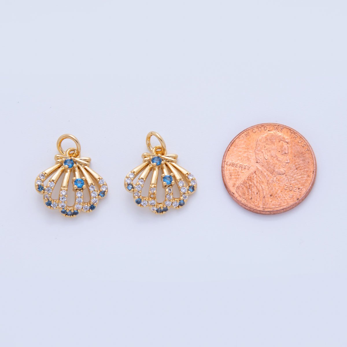 18K Gold Filled 18mm Micro Paved CZ Clam Sea Half - Shell Charm | AF813 - DLUXCA
