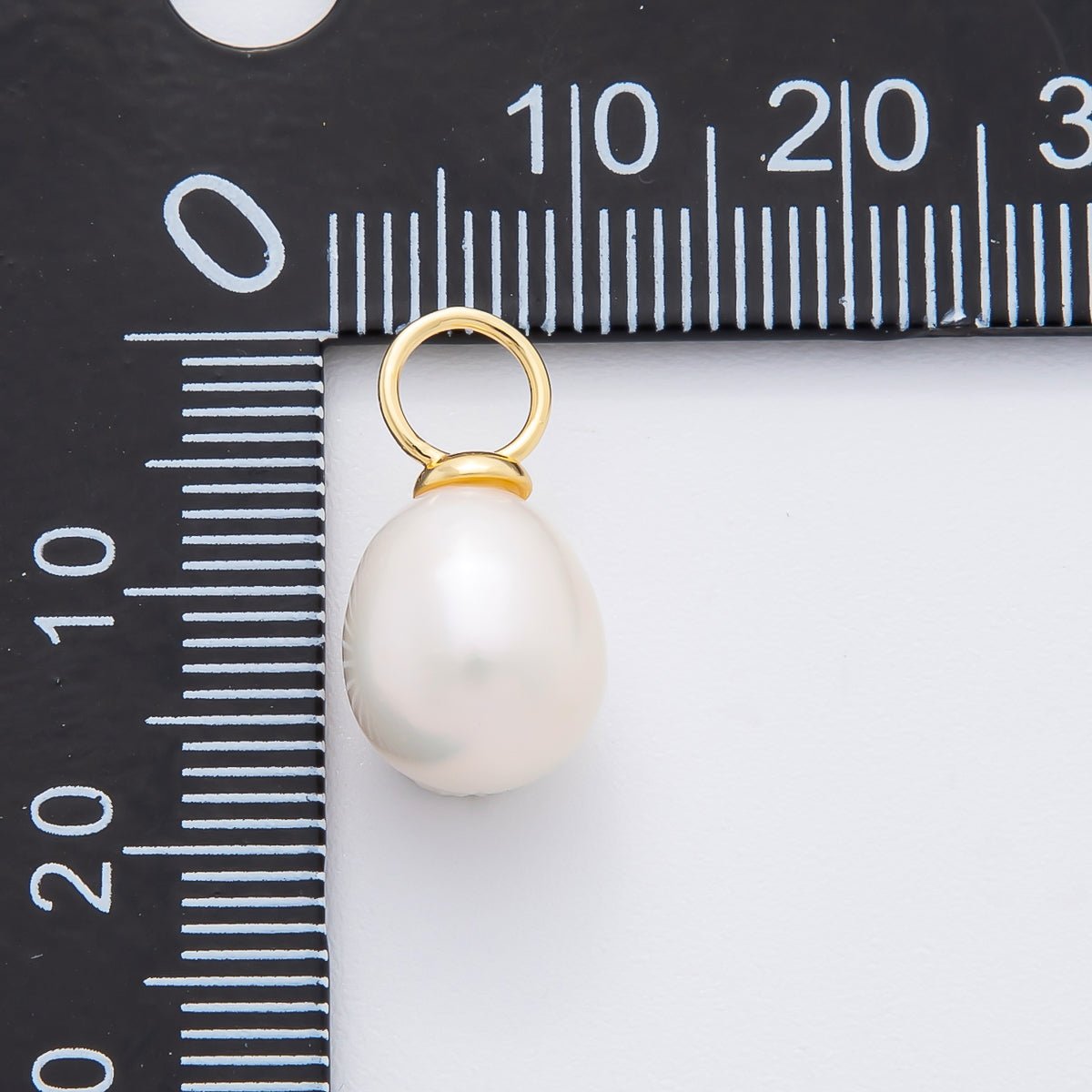 18K Gold Filled 18mm Natural Shell Pearl Drop Charm | AF632 - DLUXCA