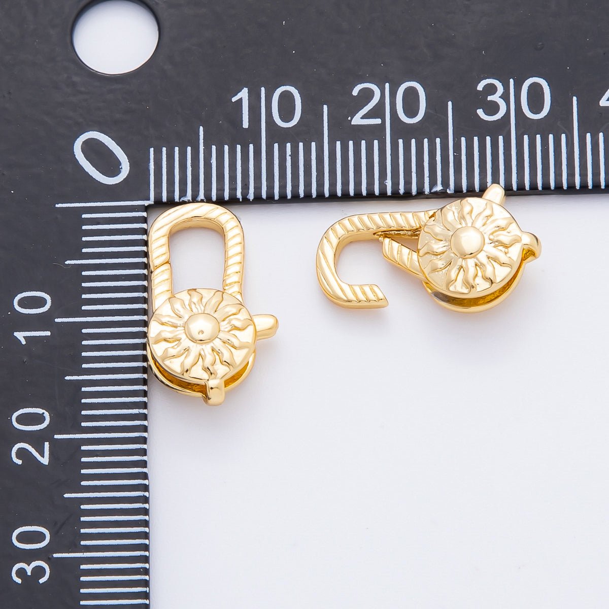 18K Gold Filled 18mm Sunflower Blossom Lobster Clasp Charm Finding | Z1427 - DLUXCA