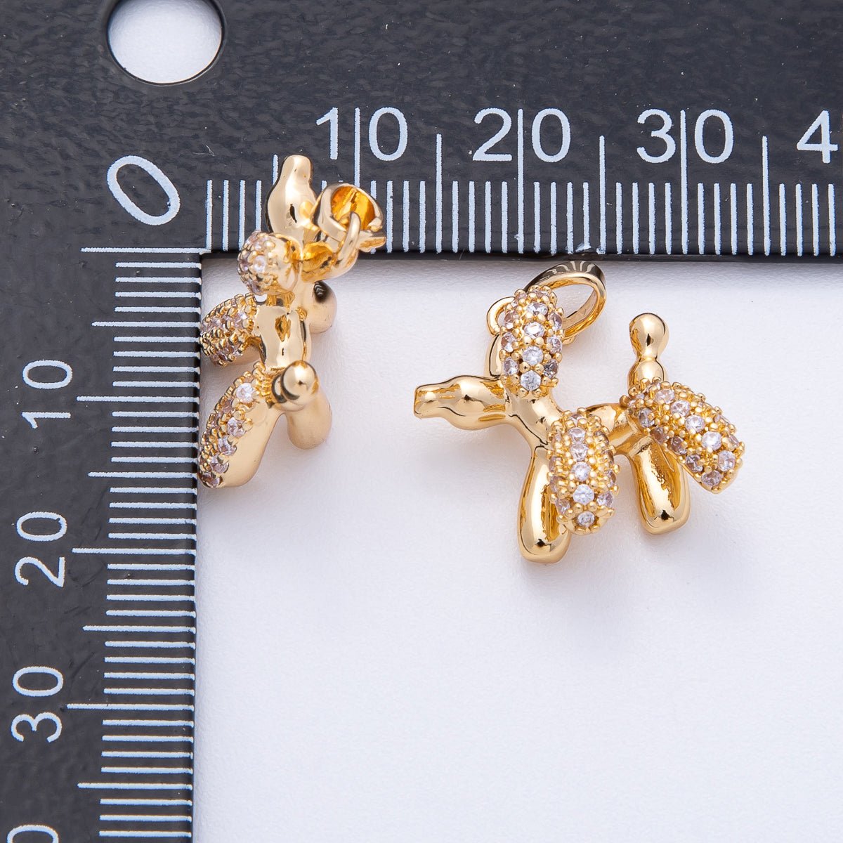 18K Gold Filled 20mm Micro Paved CZ Chubby Balloon Animal 3D Multidimensional Pendant | AF1211 - DLUXCA