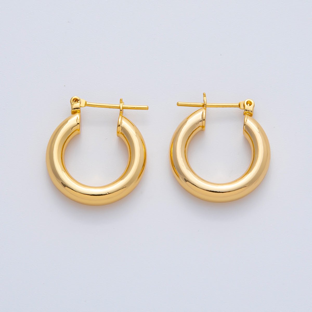 18K Gold Filled 20mm Minimalist Band Latch Hoop Earrings | AD1605 - DLUXCA