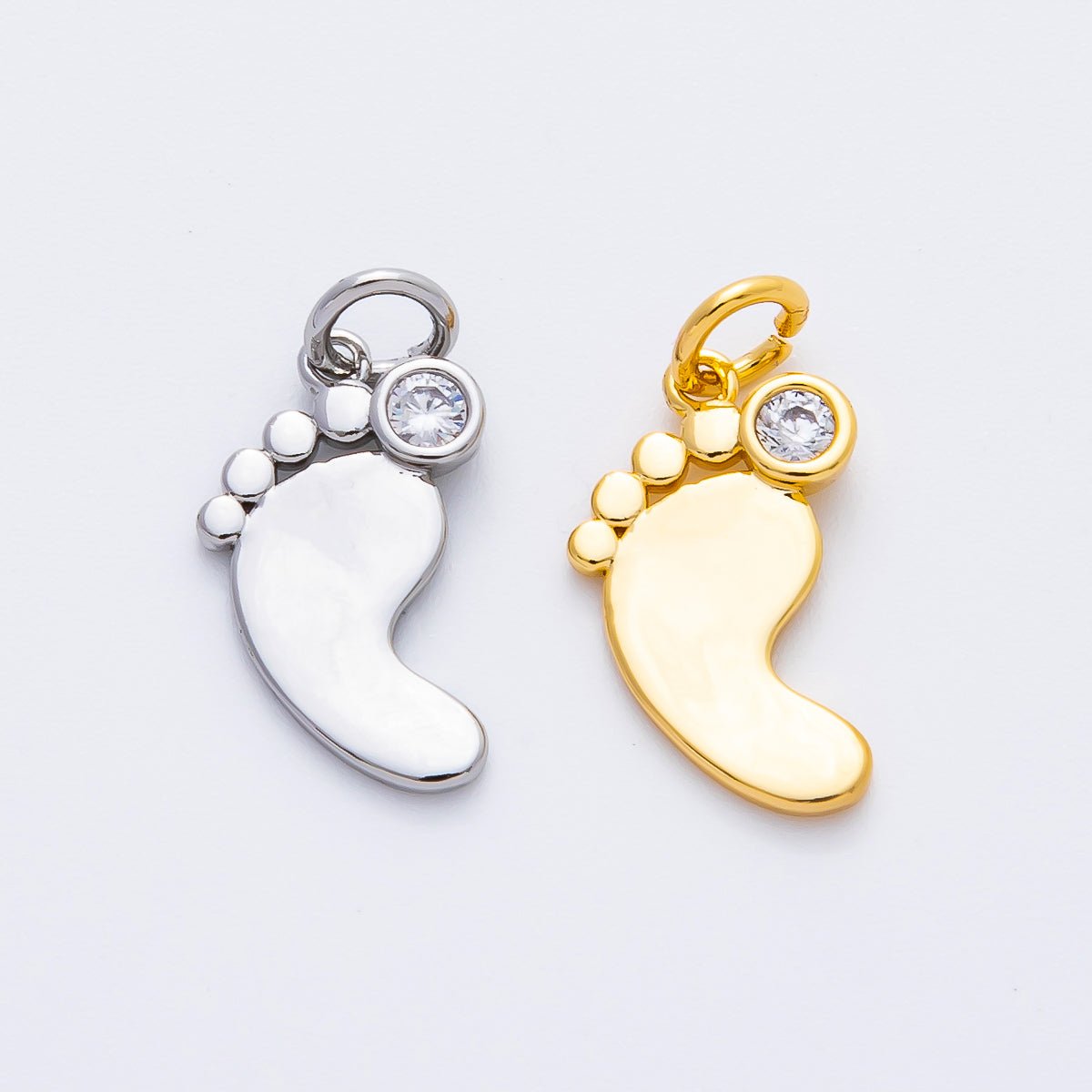 18K Gold Filled 20mm Round CZ Baby Feet Charm in Gold & Silver | AF1362 - DLUXCA