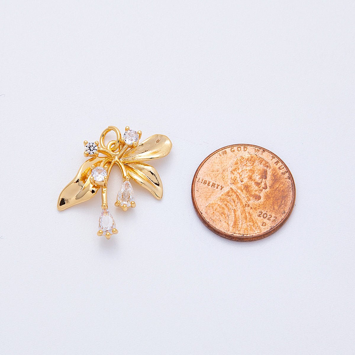 18K Gold Filled 21.5mm Clear CZ Foil Plant Charm | Charms - 00339 - DLUXCA
