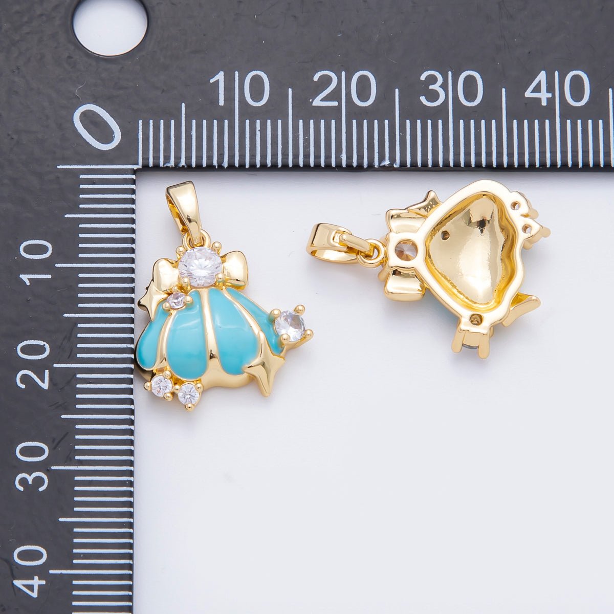 18K Gold Filled 23mm Micro Paved CZ Blue Enamel Art Nautical Clam Shell Pendant | AF - A1107 - DLUXCA