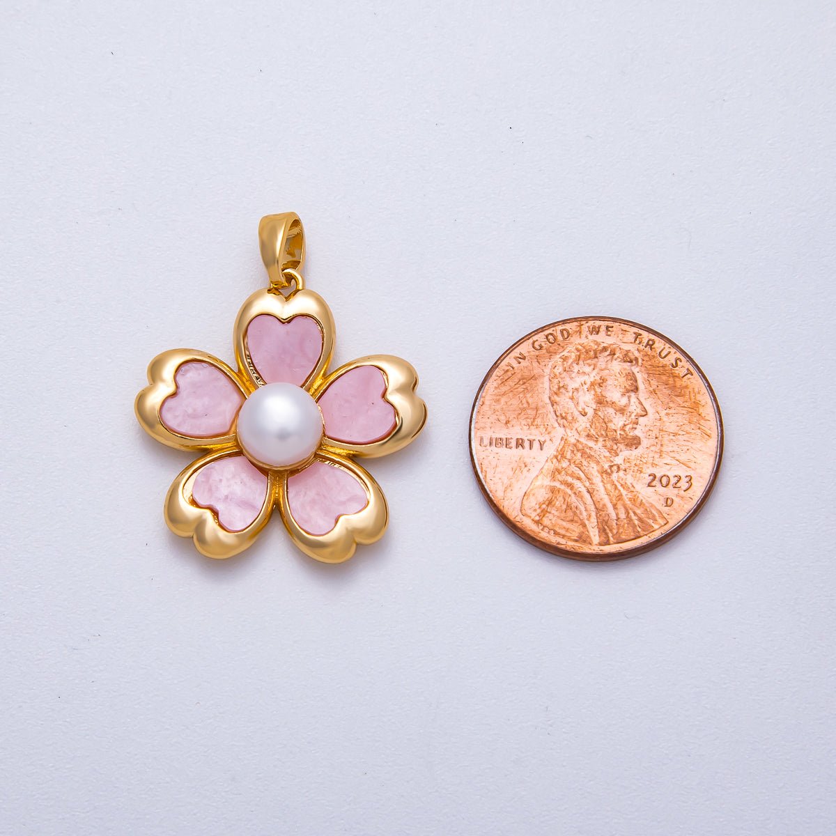 18K Gold Filled 23mm Pink Heart Shell Pearl Blooming Flower Pendant | Charms - 00643 - DLUXCA