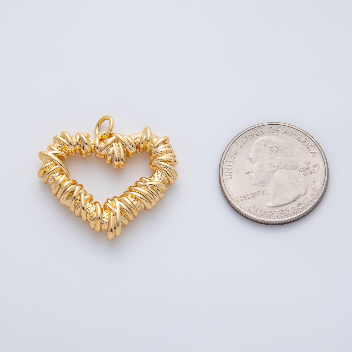 18K Gold Filled 25mm Hammered Knot Open Heart Charm | AF1411 - DLUXCA