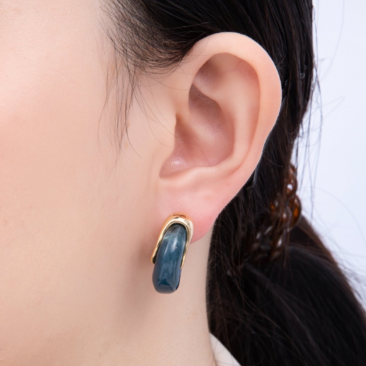 18K Gold Filled 25mm Molten Resin C - Shaped Hoop Earrings | Earrings - 00251 - Earrings - 00256 - DLUXCA