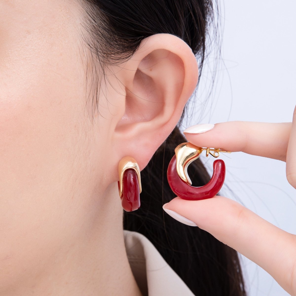 18K Gold Filled 25mm Molten Resin C - Shaped Hoop Earrings | Earrings - 00251 - Earrings - 00256 - DLUXCA