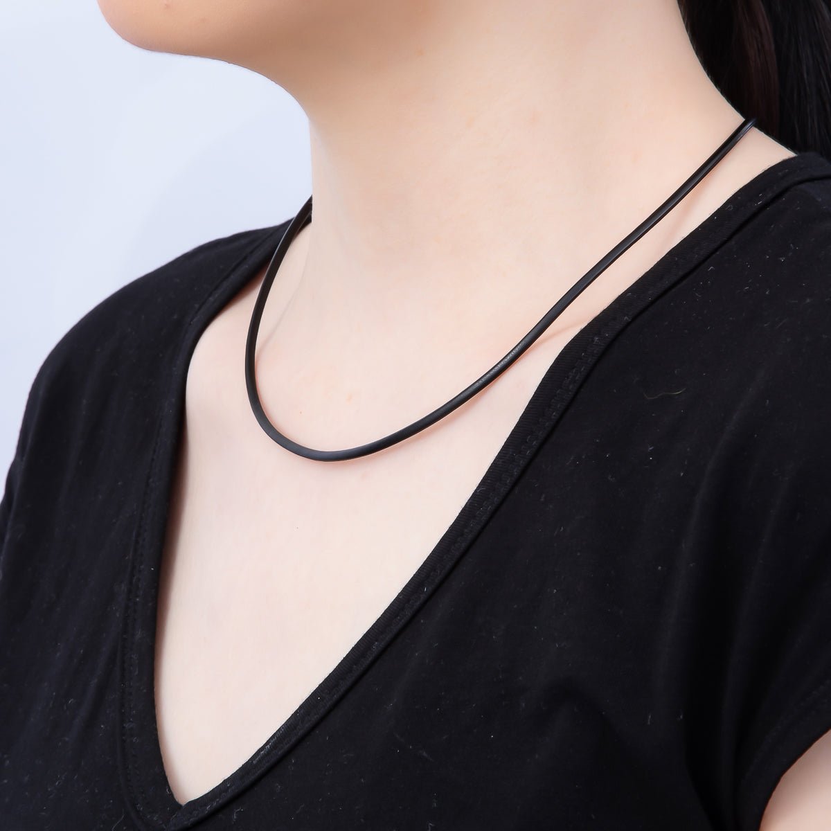 18K Gold Filled 2.5mm Thin Black Fall Faux Leather Cord 19 Inch Necklace | WA - 3858 - DLUXCA