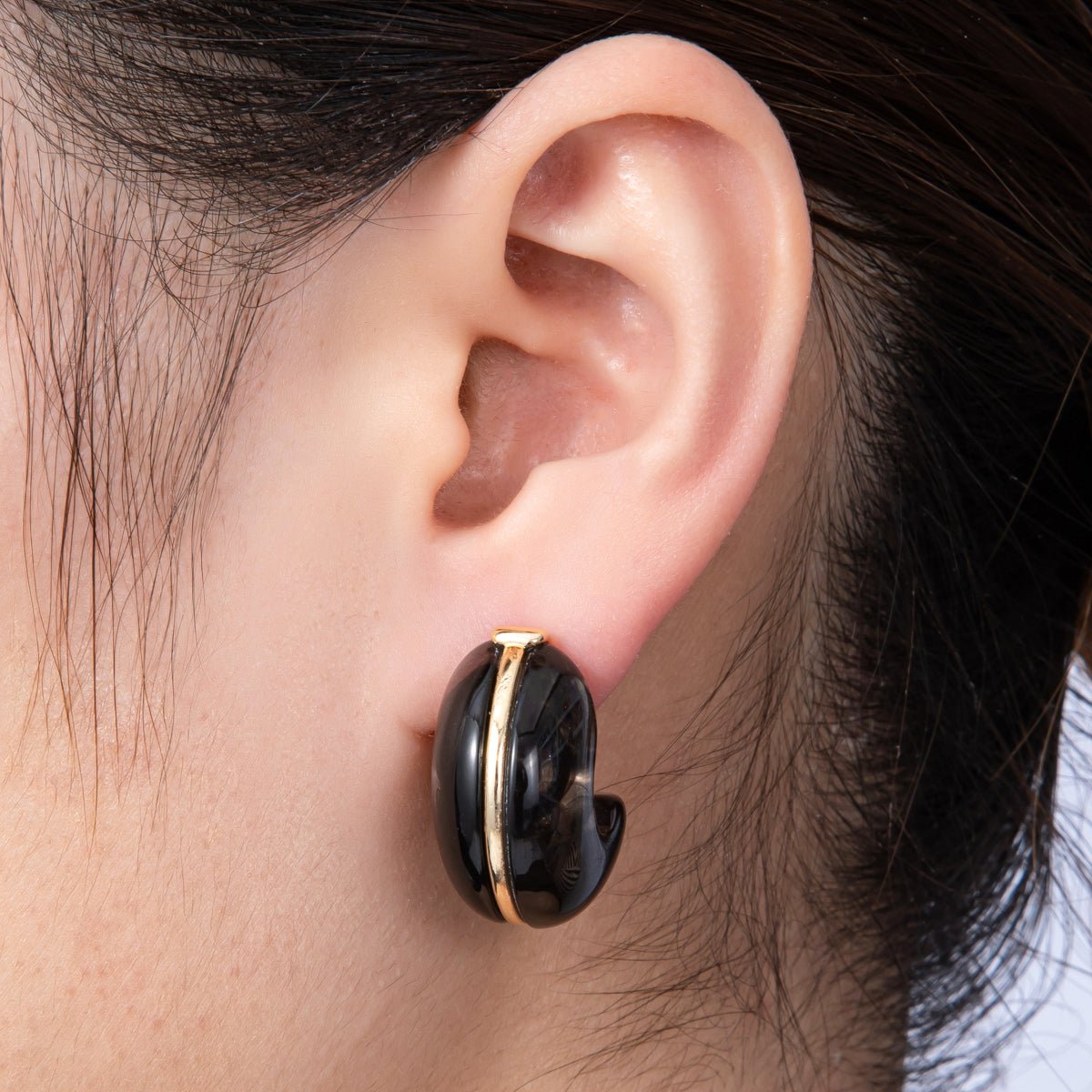 18K Gold Filled 25mm White, Blue, Black, Red, Beige, Brown Resin Chubby C - Shaped Hoop Earrings | Earrings - 00154 ~ Earrings - 00159 - DLUXCA