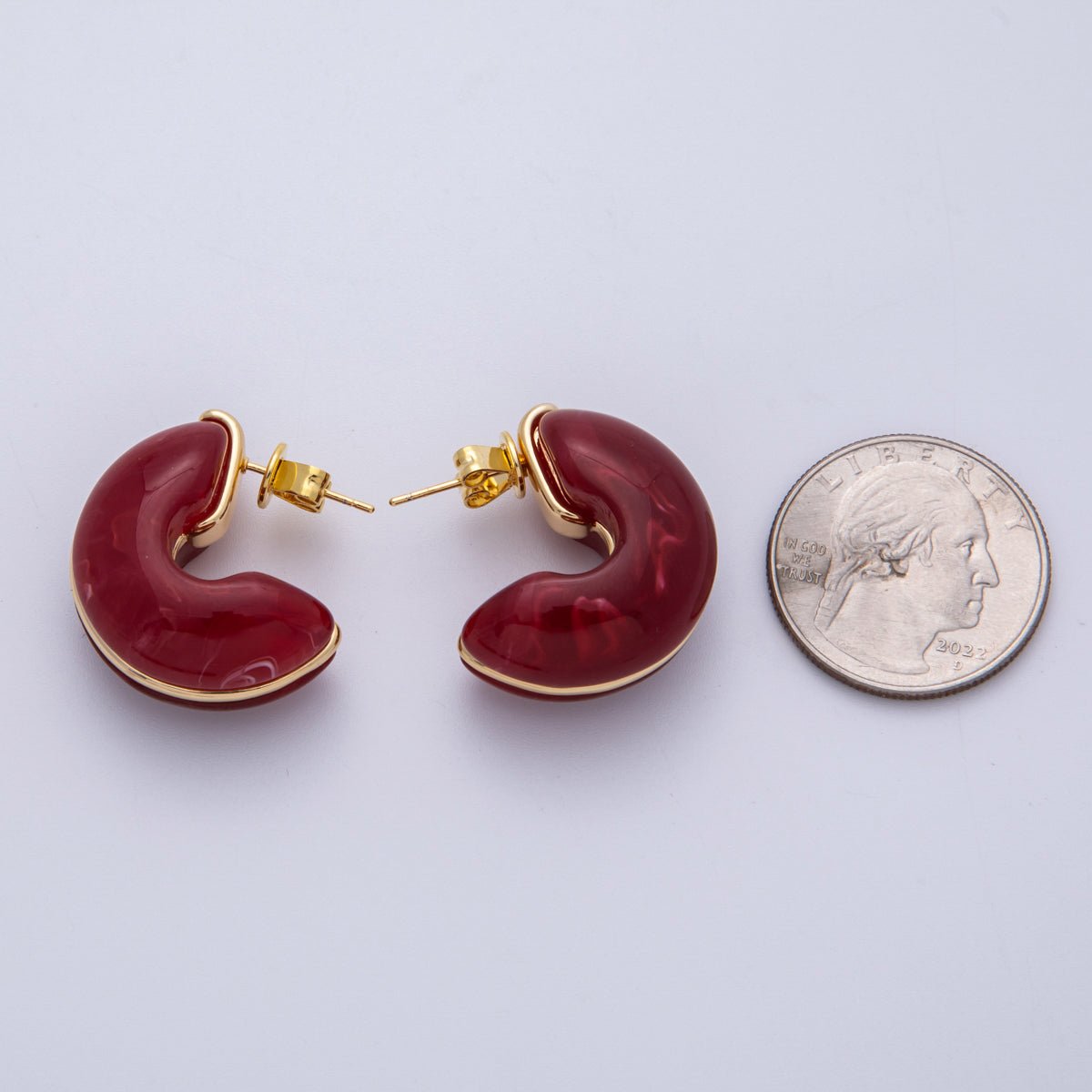 18K Gold Filled 25mm White, Blue, Black, Red, Beige, Brown Resin Chubby C - Shaped Hoop Earrings | Earrings - 00154 ~ Earrings - 00159 - DLUXCA
