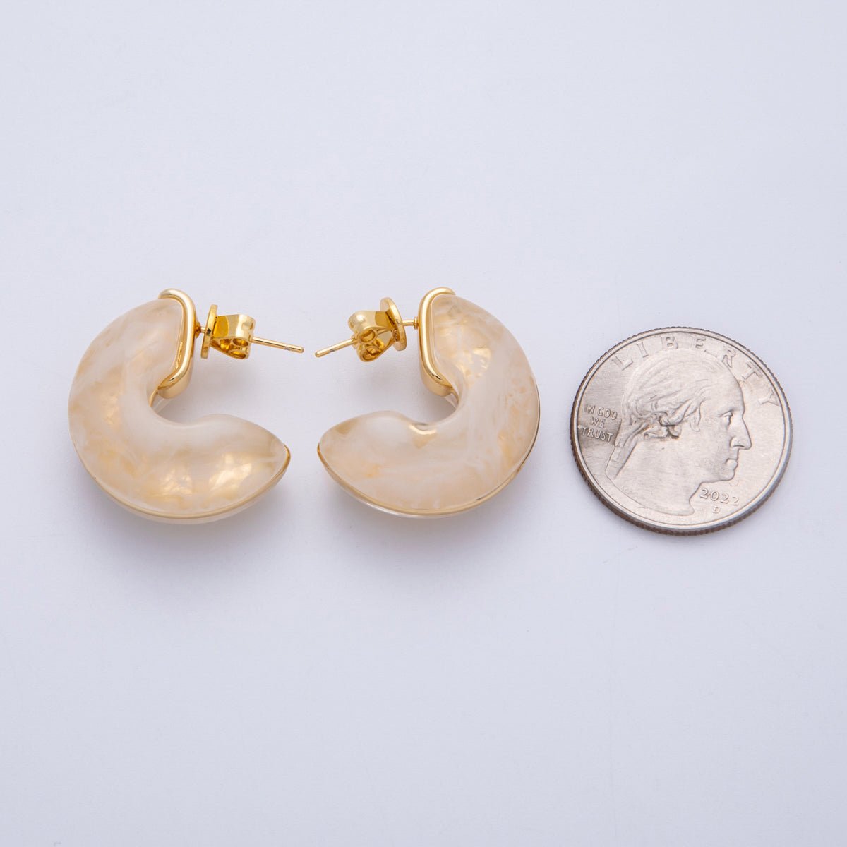 18K Gold Filled 25mm White, Blue, Black, Red, Beige, Brown Resin Chubby C - Shaped Hoop Earrings | Earrings - 00154 ~ Earrings - 00159 - DLUXCA